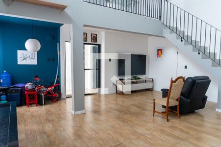 Casa à venda com 216m², 5 quartos e 1 vagaLoft