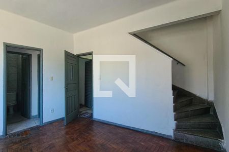 Sala de casa para alugar com 2 quartos, 80m² em Encantado, Rio de Janeiro