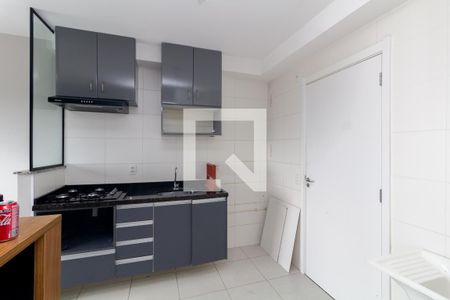 Sala/Cozinha de apartamento para alugar com 2 quartos, 33m² em Vila Nova Curuca, São Paulo