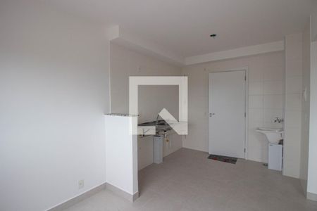 Sala-Cozinha de apartamento para alugar com 2 quartos, 33m² em Vila Nova Curuca, São Paulo