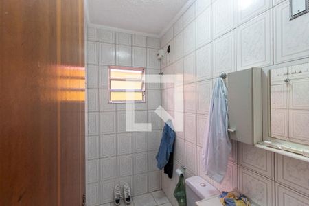 Casa à venda com 170m², 3 quartos e 4 vagasBanheiro 2