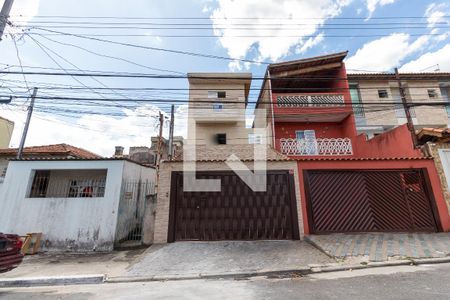 Casa à venda com 170m², 3 quartos e 4 vagasFachada