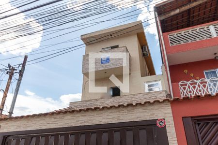 Casa à venda com 170m², 3 quartos e 4 vagasFachada