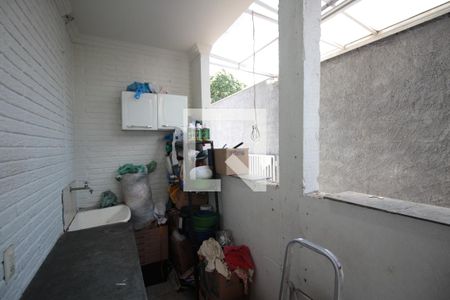 Casa à venda com 90m², 3 quartos e 1 vagaArea de Serviço 1