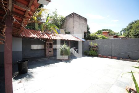 Casa à venda com 90m², 3 quartos e 1 vagaQuintal