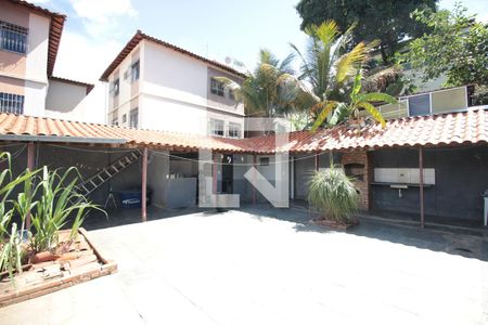 Casa à venda com 90m², 3 quartos e 1 vagaQuintal