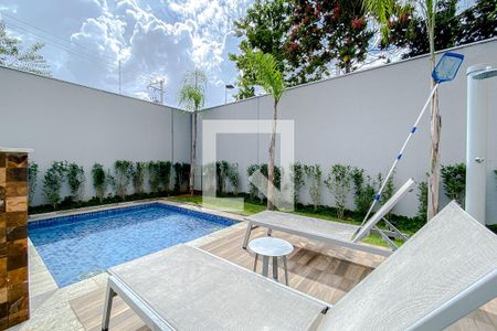 Apartamento para alugar com 24m², 1 quarto e sem vagaÁrea comum - Piscina