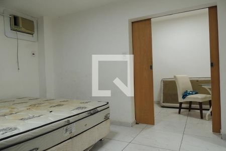 Casa à venda com 548m², 8 quartos e 2 vagasQuarto Suíte 2