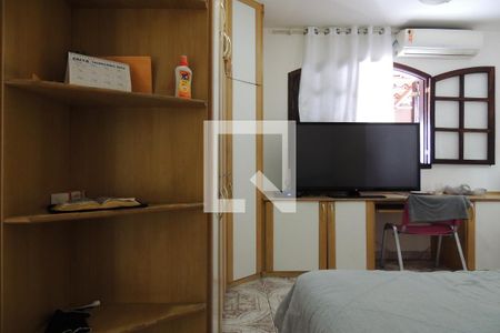 Casa à venda com 548m², 8 quartos e 2 vagasQuarto Suíte 3