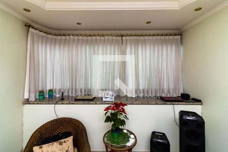 Sala de casa à venda com 3 quartos, 180m² em Parque São Domingos, São Paulo