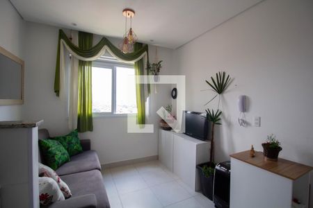 Sala de apartamento para alugar com 2 quartos, 32m² em Itaquera, São Paulo