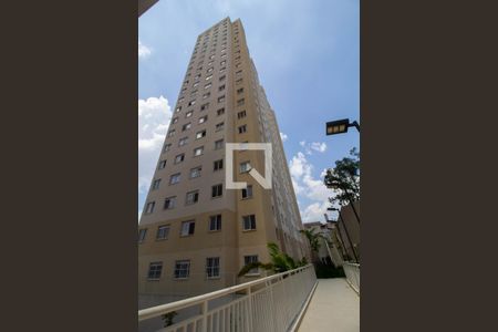 Fachada do bloco de apartamento para alugar com 2 quartos, 32m² em Itaquera, São Paulo