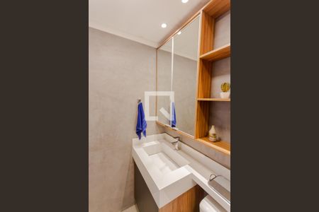Apartamento à venda com 90m², 2 quartos e 1 vaga Apartamento à venda com 90m², 2 quartos e 1 vagaBanheiro da Suíte