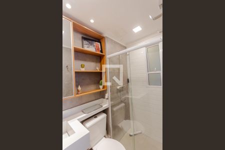 Apartamento à venda com 90m², 2 quartos e 1 vaga Apartamento à venda com 90m², 2 quartos e 1 vagaBanheiro da Suíte