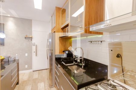 Apartamento à venda com 90m², 2 quartos e 1 vaga Apartamento à venda com 90m², 2 quartos e 1 vagaCozinha