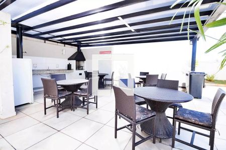 Apartamento à venda com 90m², 2 quartos e 1 vaga Apartamento à venda com 90m², 2 quartos e 1 vagaÁrea comum - Churrasqueira