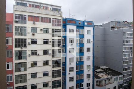 Vista da Rua de apartamento para alugar com 1 quarto, 36m² em Copacabana, Rio de Janeiro