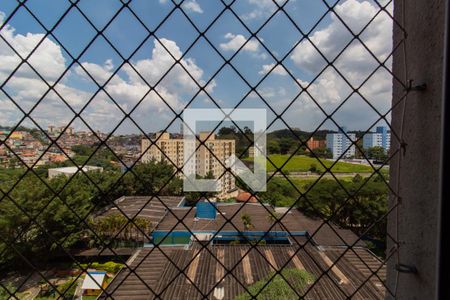 Vista do Quarto 2 de apartamento para alugar com 2 quartos, 45m² em Jardim Helga, São Paulo