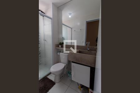 Banheiro Corredor de apartamento para alugar com 2 quartos, 45m² em Jardim Helga, São Paulo