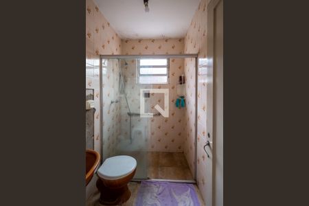 Banheiro de apartamento à venda com 1 quarto, 40m² em Menino Deus, Porto Alegre