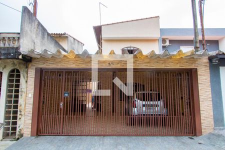 Casa à venda com 199m², 5 quartos e 3 vagas Casa à venda com 199m², 5 quartos e 3 vagasFachada