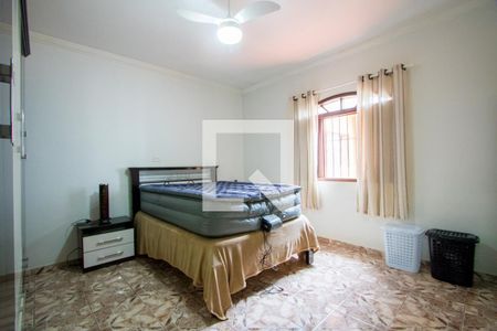 Casa 1 - Quarto 1 de casa à venda com 5 quartos, 199m² em Jardim Ipanema, Santo André