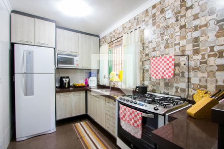 Casa à venda com 199m², 5 quartos e 3 vagas Casa à venda com 199m², 5 quartos e 3 vagasCasa 2 - Copa/Cozinha
