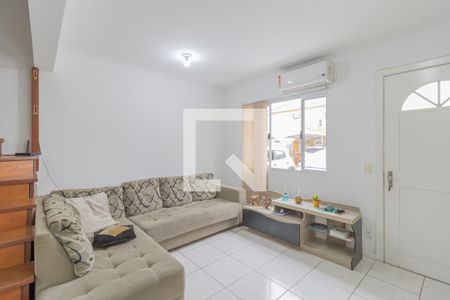 Sala de casa de condomínio à venda com 2 quartos, 79m² em Marechal Rondon, Canoas