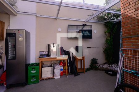 Casa à venda com 120m², 4 quartos e 2 vagasEntrada/ Quintal 