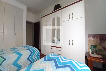Quarto 2 de apartamento à venda com 3 quartos, 143m² em Centro, Campinas