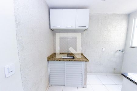 Apartamento para alugar com 32m², 0 quarto e sem vagaCozinha e Área de Serviço