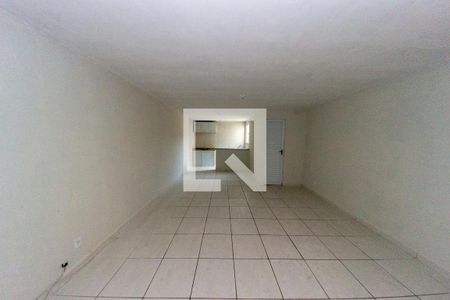Sala/Quarto de apartamento para alugar com 0 quarto, 32m² em Cordovil, Rio de Janeiro