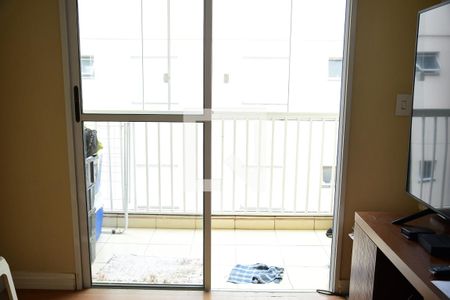 Sala de apartamento para alugar com 2 quartos, 53m² em Da Graça, Cotia