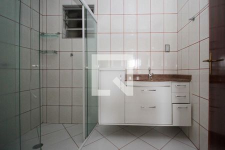 Banheiro da Suite de casa para alugar com 1 quarto, 55m² em Jardim Colorado, São Paulo