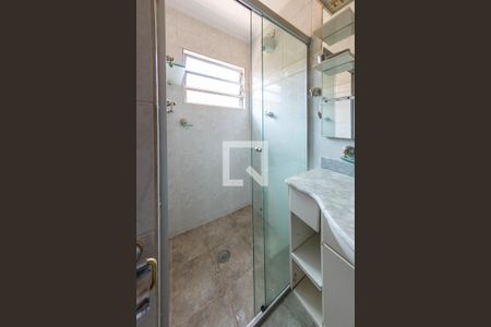 Casa à venda com 174m², 3 quartos e 2 vagasBanheiro Social