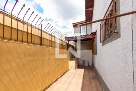 Casa à venda com 174m², 3 quartos e 2 vagasÁrea Externa