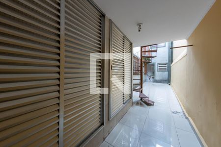 Casa à venda com 174m², 3 quartos e 2 vagasÁrea de Serviço