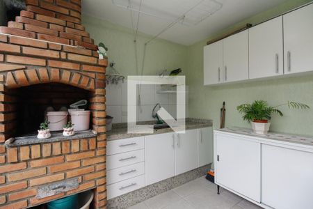 Casa à venda com 160m², 3 quartos e 3 vagasÁrea de Serviço e Churrasqueira 
