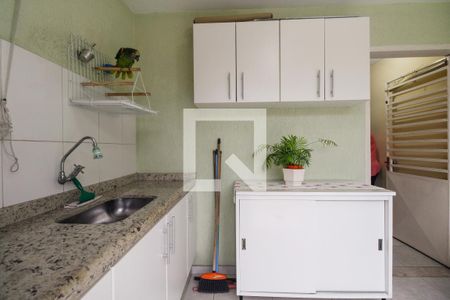 Casa à venda com 160m², 3 quartos e 3 vagasÁrea de Serviço e Churrasqueira 