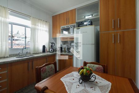 Casa à venda com 160m², 3 quartos e 3 vagasCozinha 