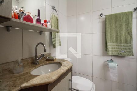 Casa à venda com 160m², 3 quartos e 3 vagasBanheiro Suíte 