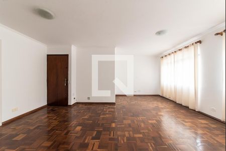 Apartamento para alugar com 85m², 2 quartos e 1 vagaSala
