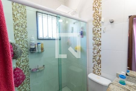 Casa à venda com 84m², 3 quartos e 2 vagasBanheiro da Suíte