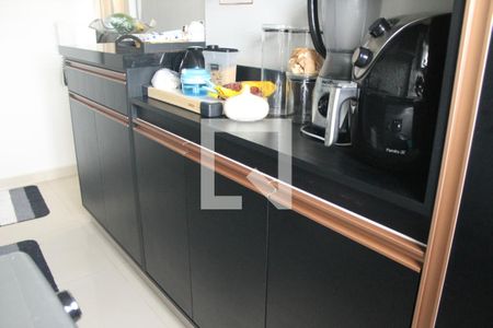 Cozinha - Armários de apartamento à venda com 2 quartos, 45m² em Jardim do Lago Continuação, Campinas