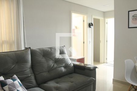 Sala de apartamento à venda com 2 quartos, 45m² em Jardim do Lago Continuação, Campinas