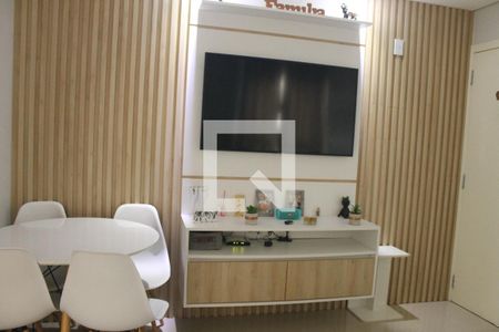 Sala de apartamento à venda com 2 quartos, 45m² em Jardim do Lago Continuação, Campinas