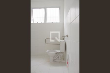 Banheiro Social de apartamento para alugar com 1 quarto, 52m² em Madureira, Rio de Janeiro