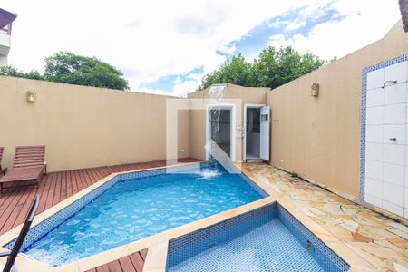 Casa de condomínio para alugar com 500m², 5 quartos e 8 vagasPiscina