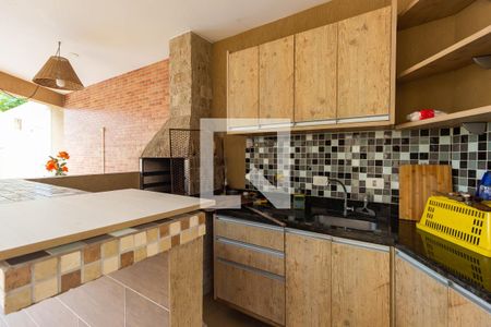 Casa de condomínio para alugar com 500m², 5 quartos e 8 vagasChurrasqueira