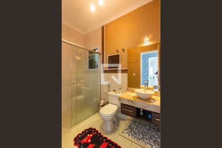 Casa de condomínio para alugar com 500m², 5 quartos e 8 vagasBanheiro